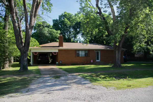 313 Beatrice Street, Thayer, MO 65791