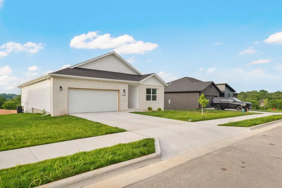 1003 W Jay Street, Ozark, MO 65721 - #2