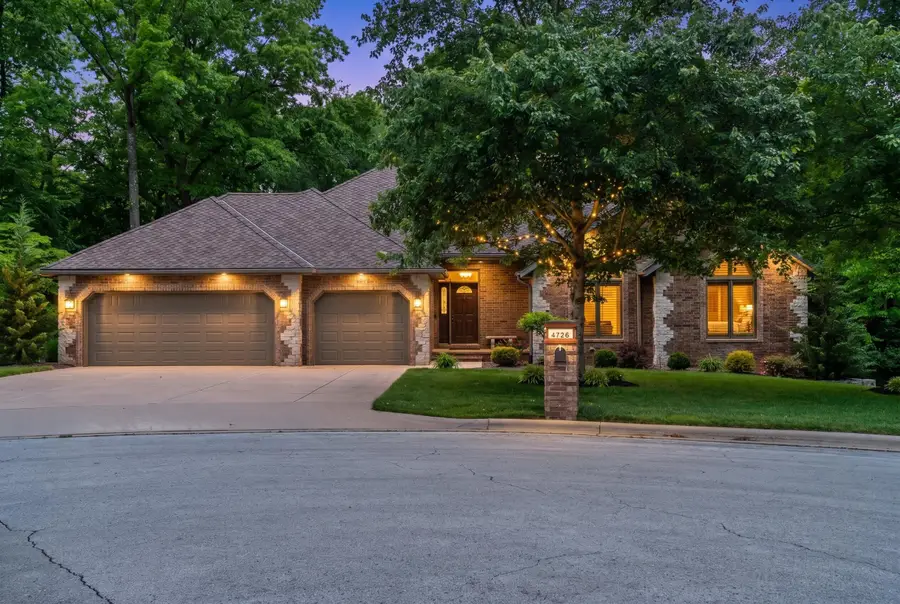 4726 S Bellhurst Avenue, Springfield, MO 65804 - #2