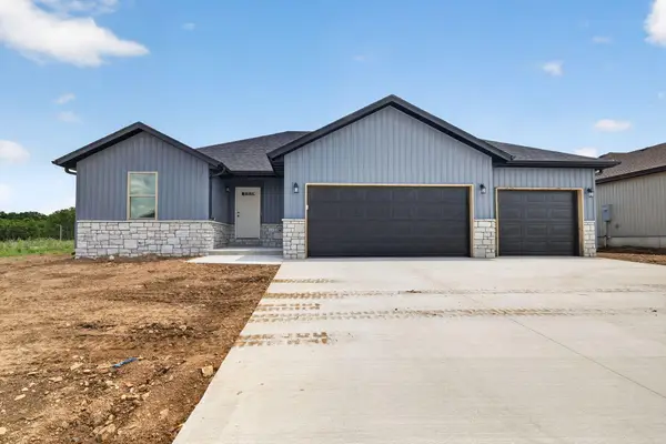 422 Beavertail Road, Ash Grove, MO 65604