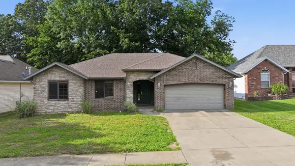 3527 W Sagamont Street, Springfield, MO 65807