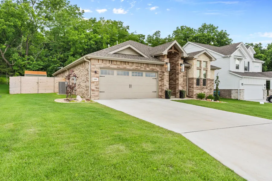 1000 S Tara Way, Ozark, MO 65721 - #2