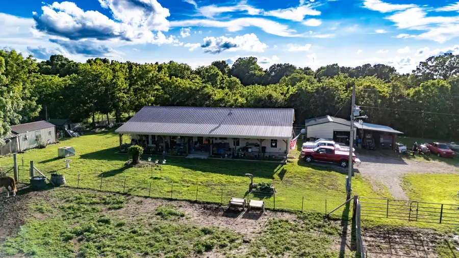 574 E Dade 102, Everton, MO 65646 - #2
