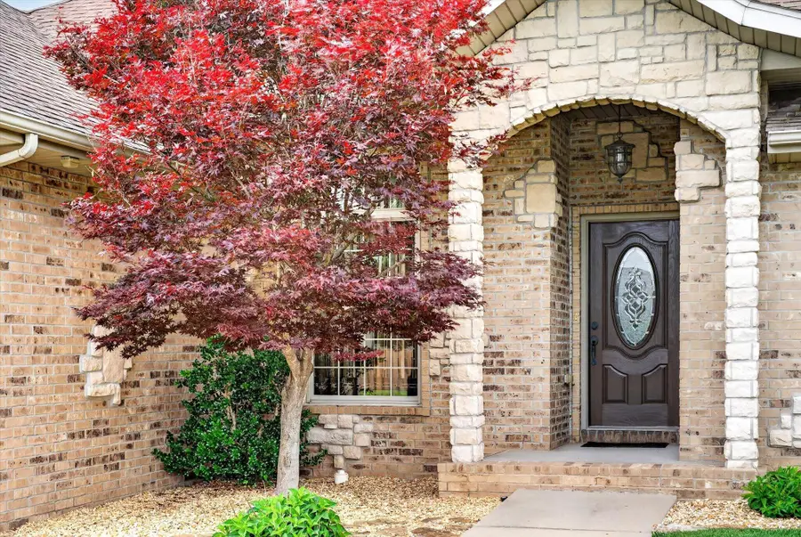 2009 E Warwick Drive, Ozark, MO 65721 - #2