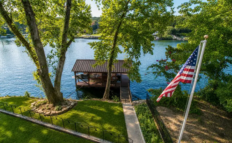 806 Sunset Road, Branson, MO 65616 - #3