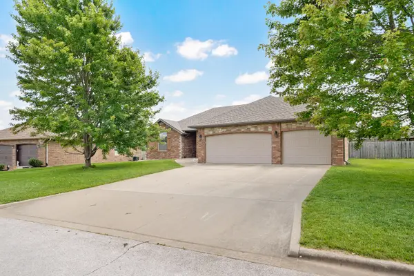 1210 Bryce Lane, Nixa, MO 65714