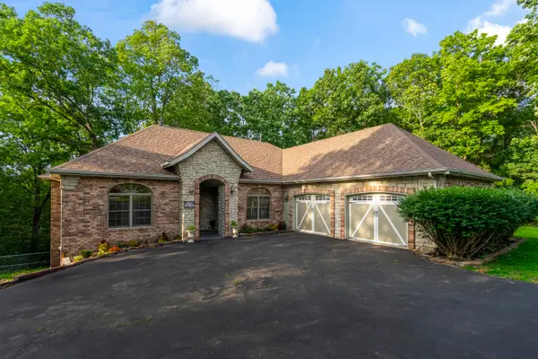 140 Stone Ridge Court, Strafford, MO 65757