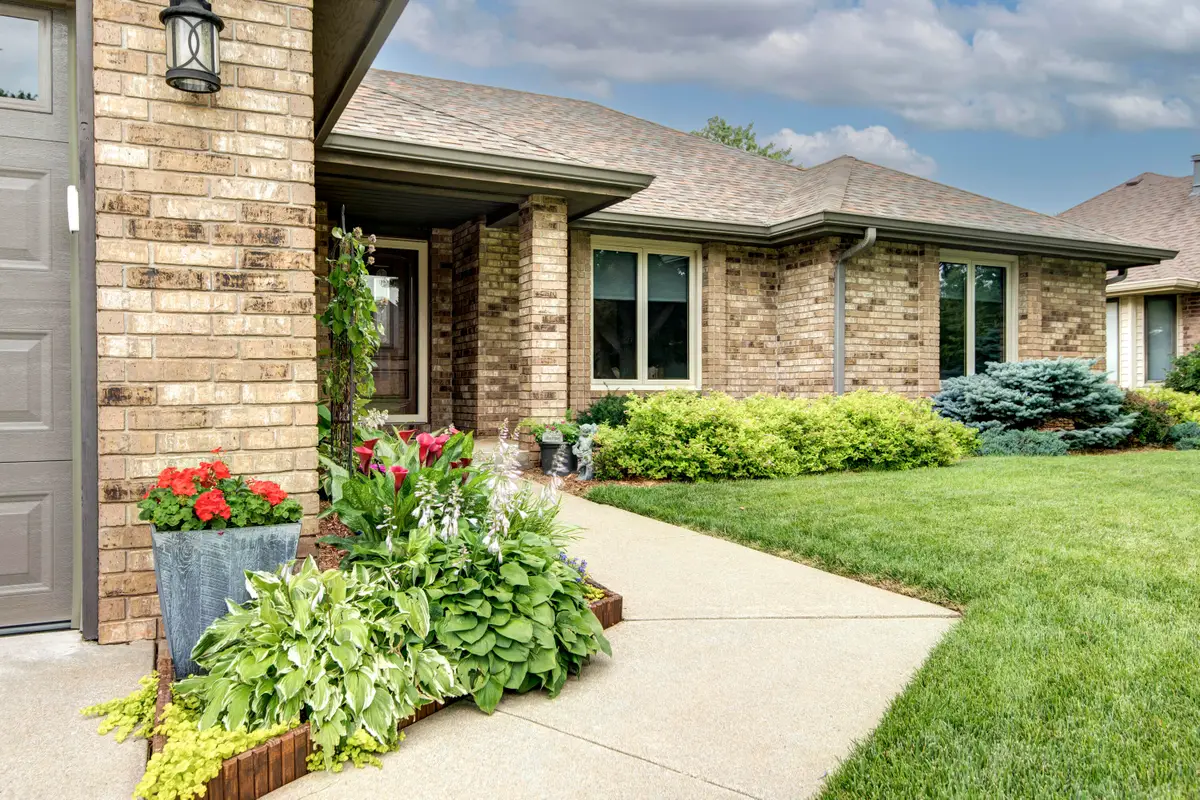 2535 S Laurel Avenue, Springfield, MO 65807 - #1
