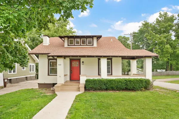 412 E Walker Street, Ash Grove, MO 65604