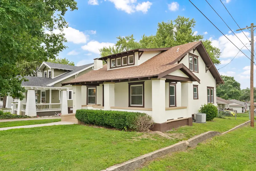 412 E Walker Street, Ash Grove, MO 65604 - #3