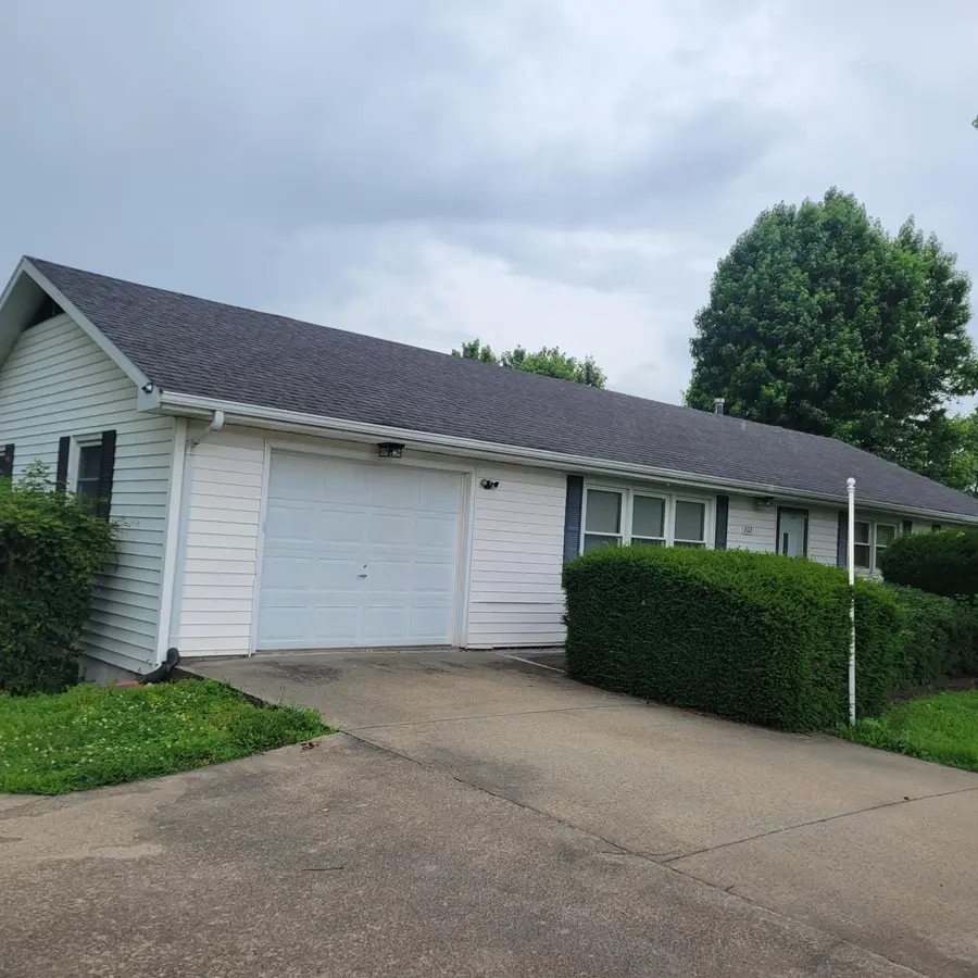202 E Hospital Road, El Dorado Springs, MO 64744 - #2