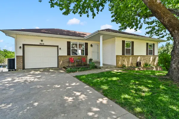 2610 S Lilac Street, Ozark, MO 65721