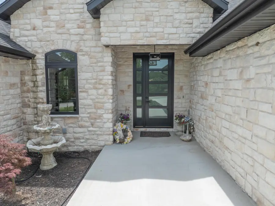 350 Beechwood Drive, Branson West, MO 65737 - #2