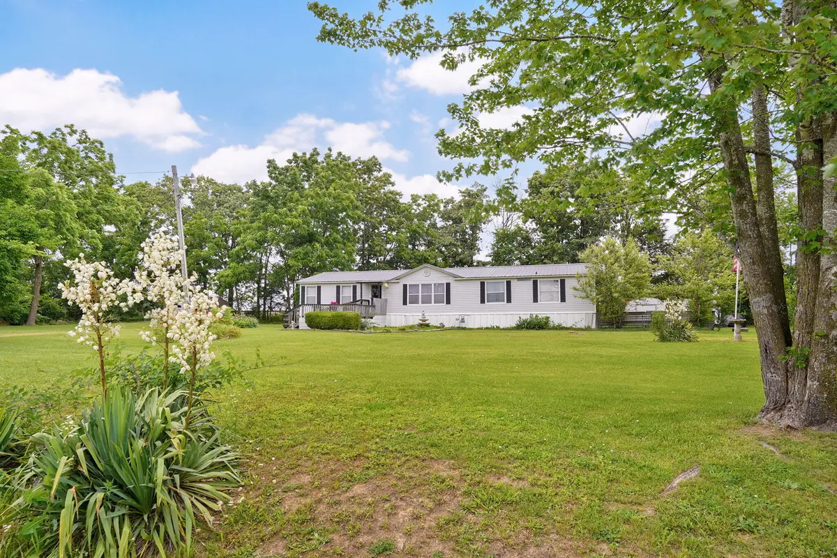 424 W Ragsdale Street, Seymour, MO 65746 - #1