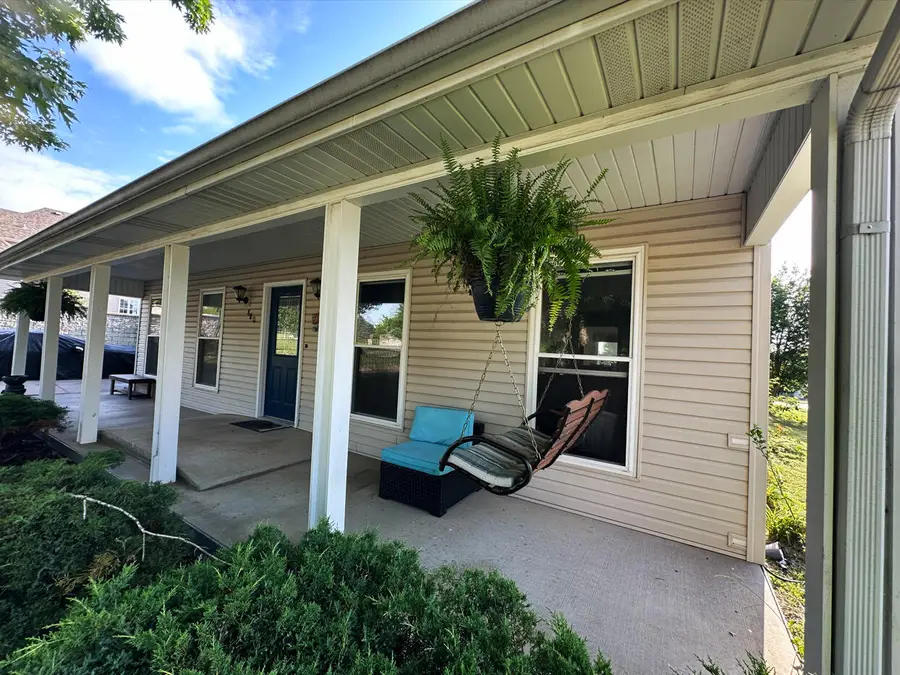 880 Redel Place, Bolivar, MO 65613 - #3