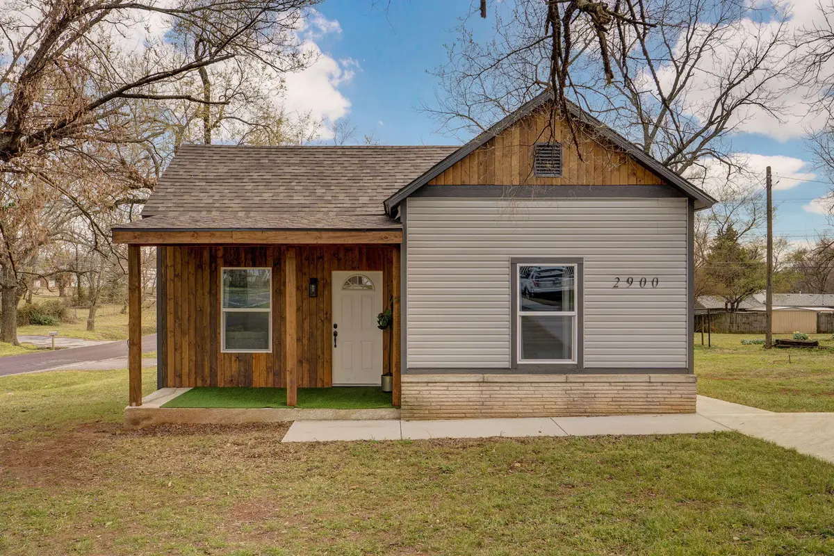 2900 W Lombard Street, Springfield, MO 65802 - #1