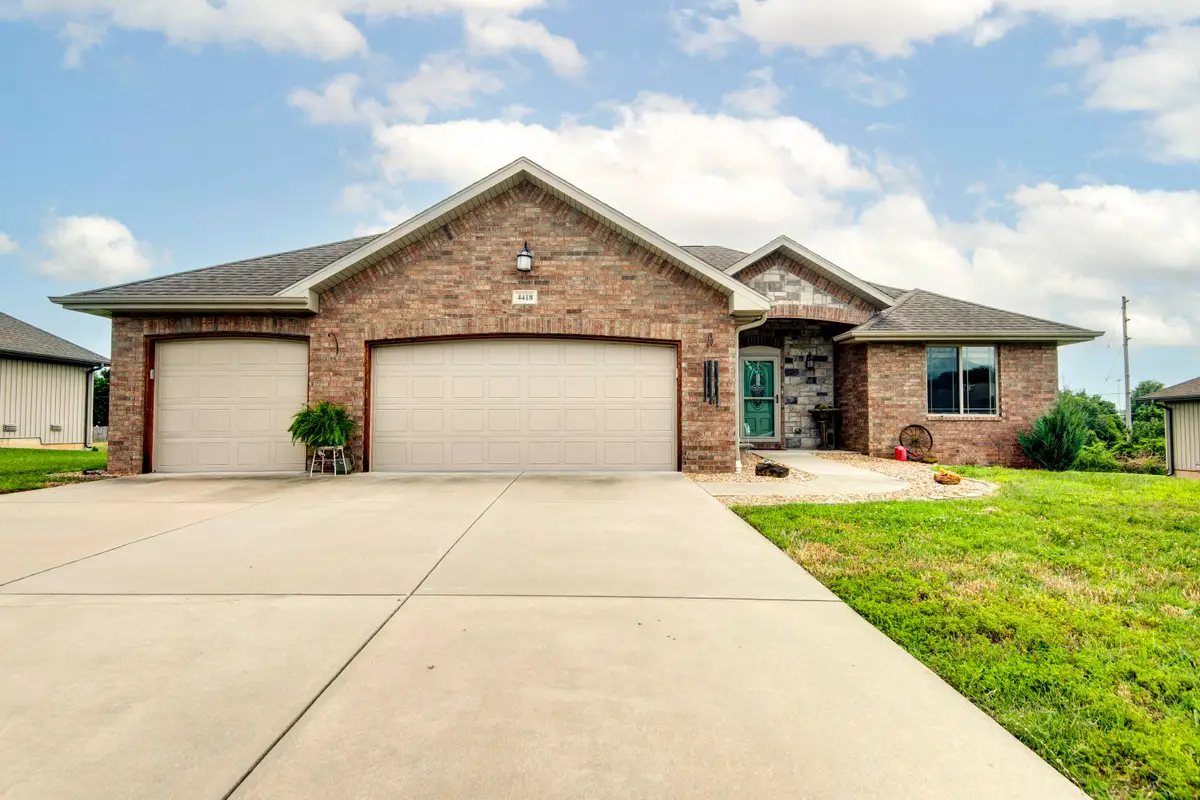 4418 Somerset Drive, Battlefield, MO 65619 - #1