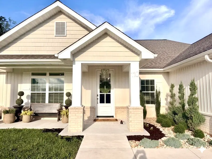 110 Meadowland Drive, Joplin, MO 64801 - #3