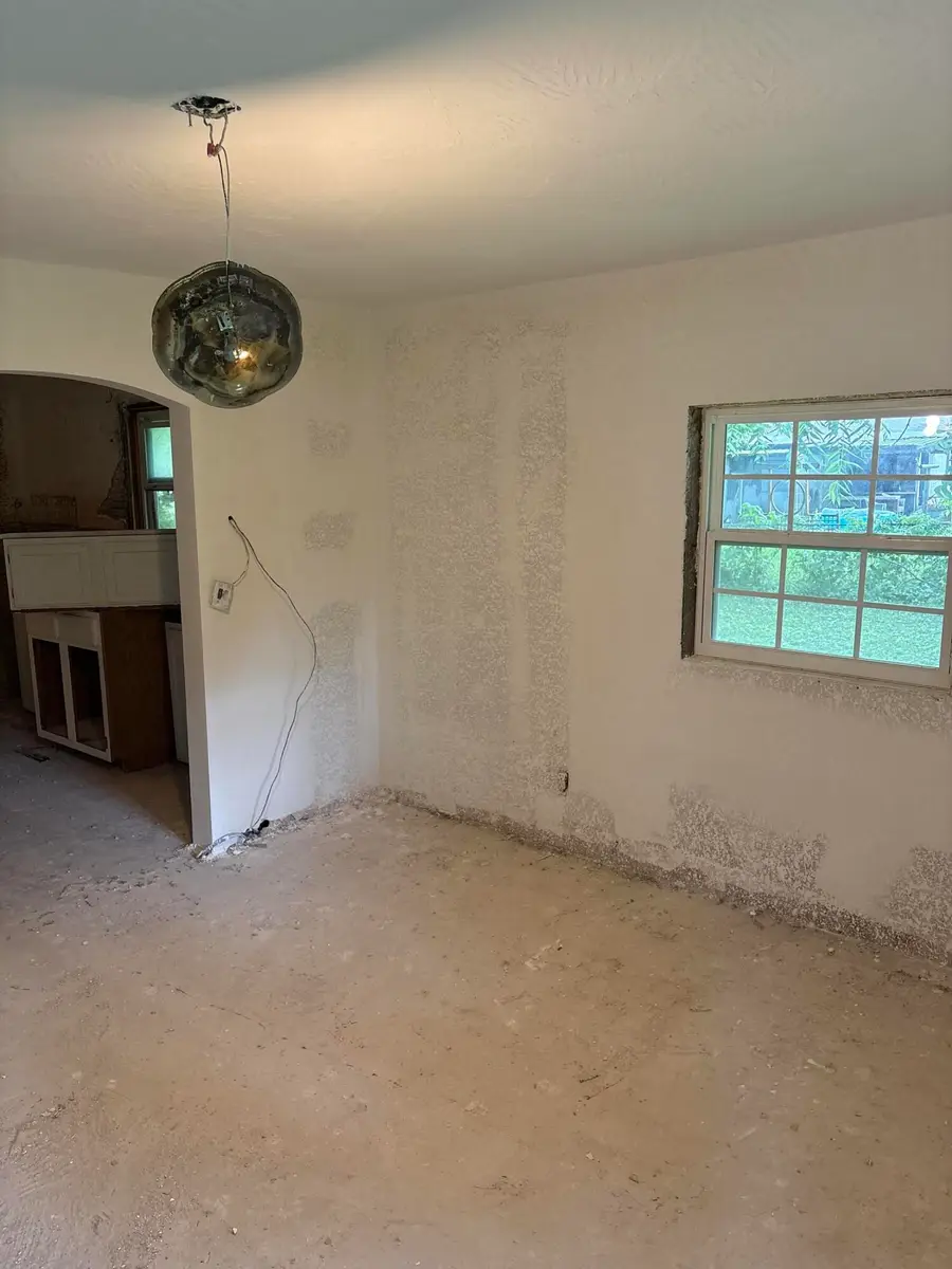 3235 W State Street, Springfield, MO 65802 - #3