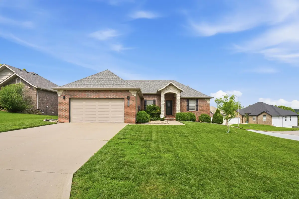 5713 S Lexington Avenue S, Springfield, MO 65810 - #1
