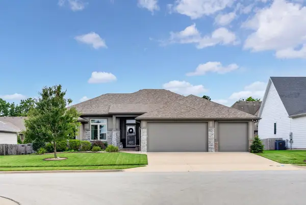 926 E Downshire Drive, Nixa, MO 65714