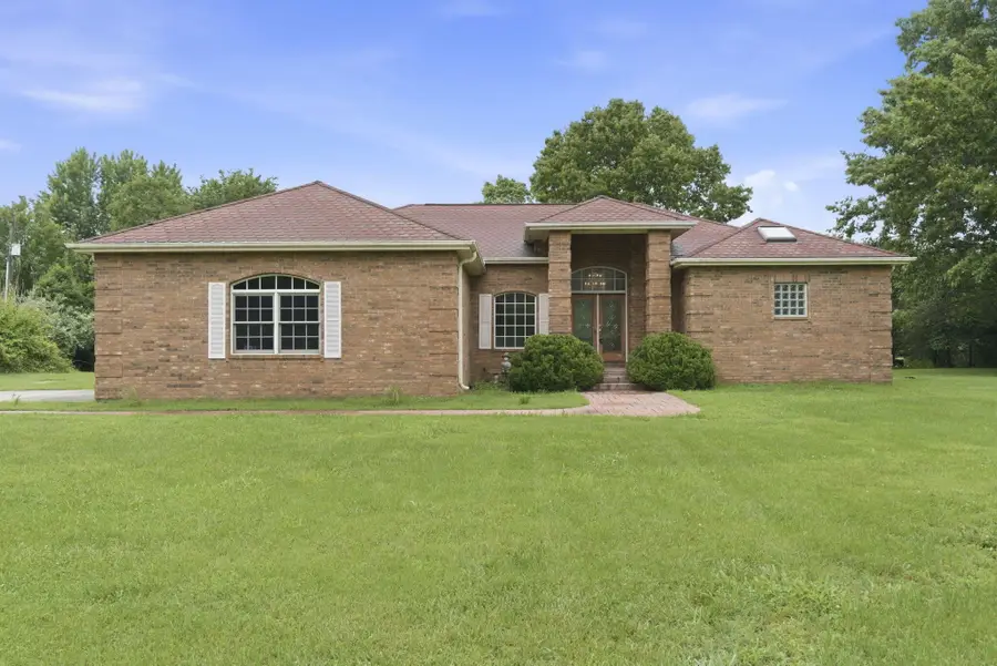 4421 E Farm Road 64, Fair Grove, MO 65648 - #3