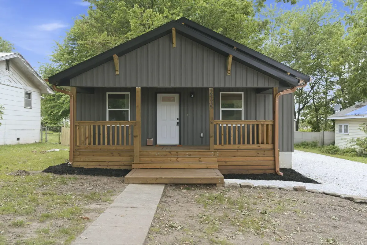2335 N Johnston Avenue, Springfield, MO 65803 - #1