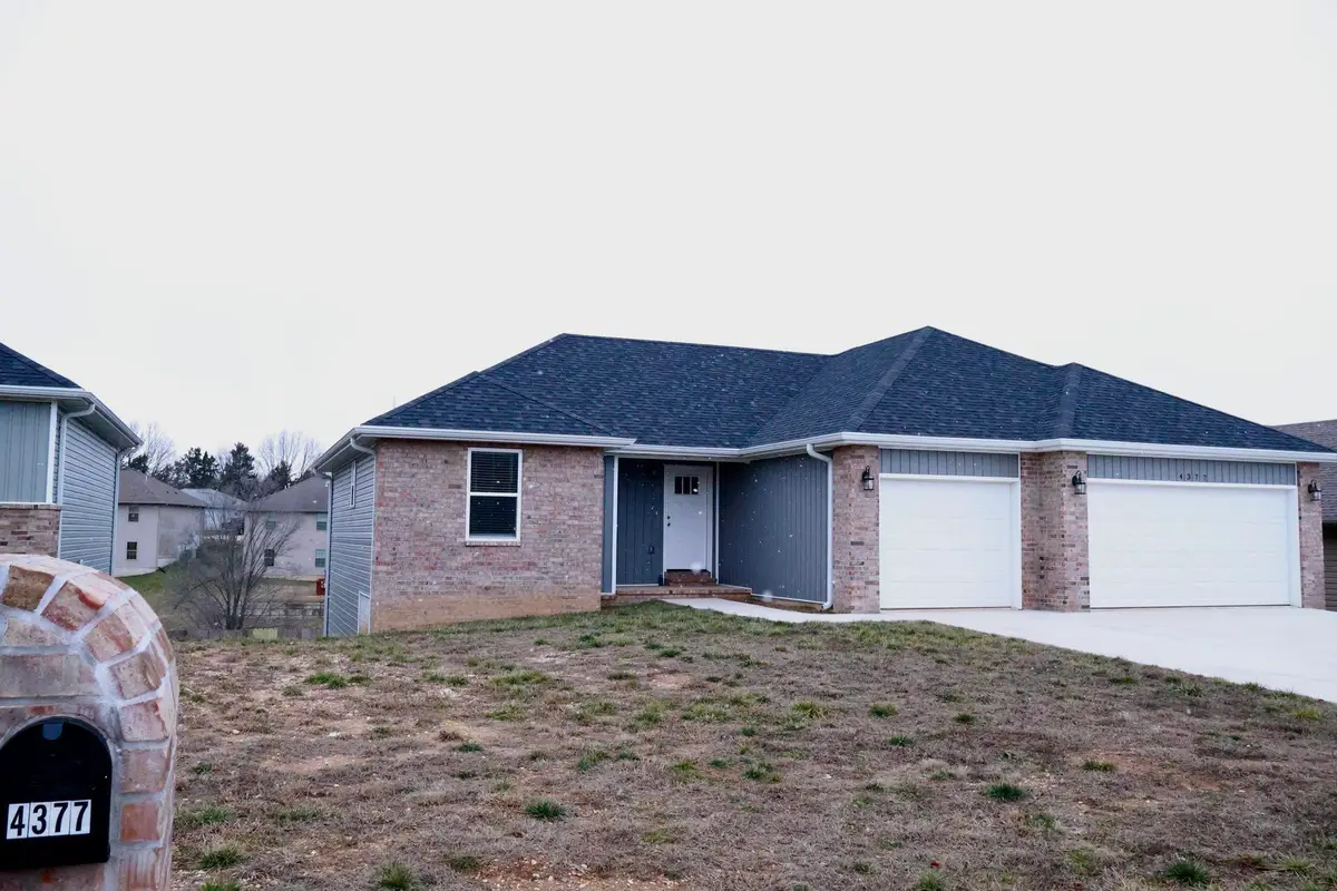 4377 N Toby Avenue, Springfield, MO 65803 - #1