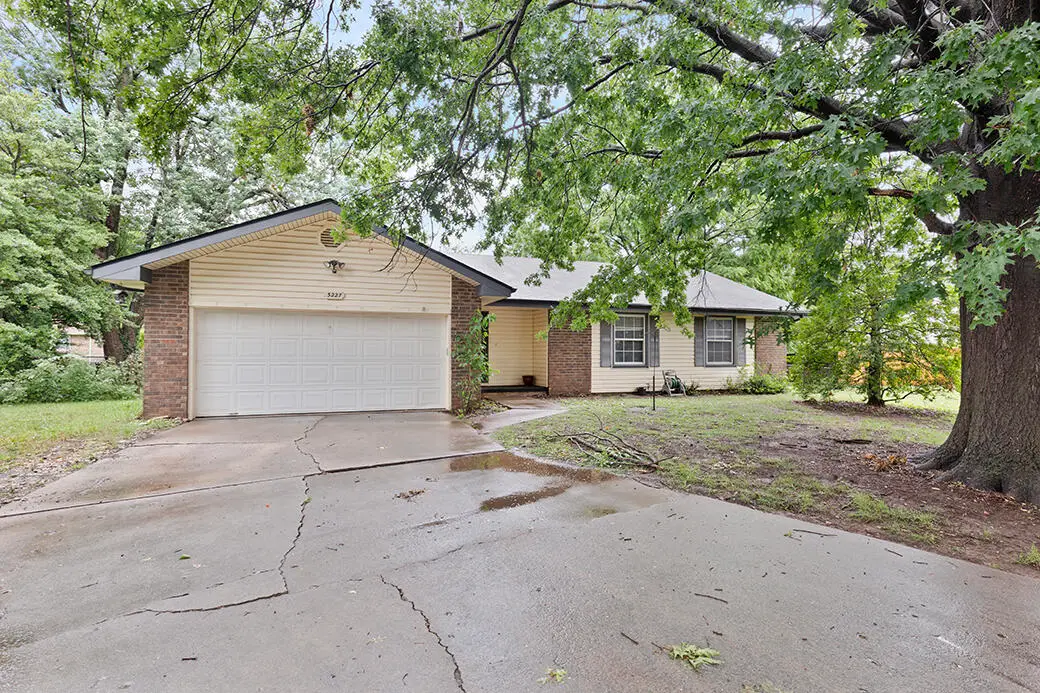 3227 S Kimbrough Court, Springfield, MO 65807 - #1
