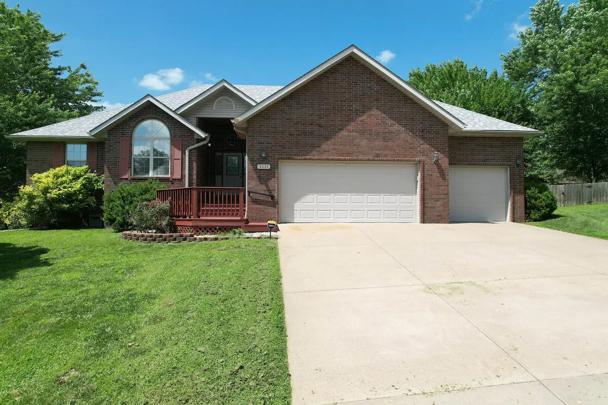 1111 E Robin Street, Ozark, MO 65721 - #1