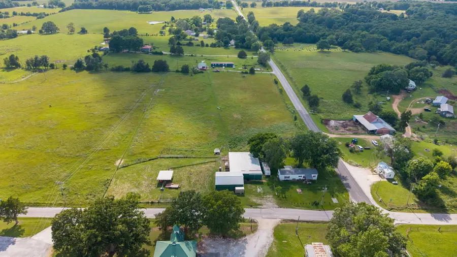 121 S Marshfield Road, Bruner, MO 65620 - #2