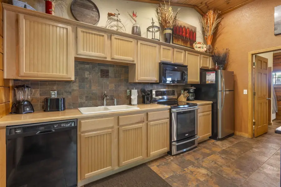 143 Rock Candy Lane, Branson, MO 65616 - #2