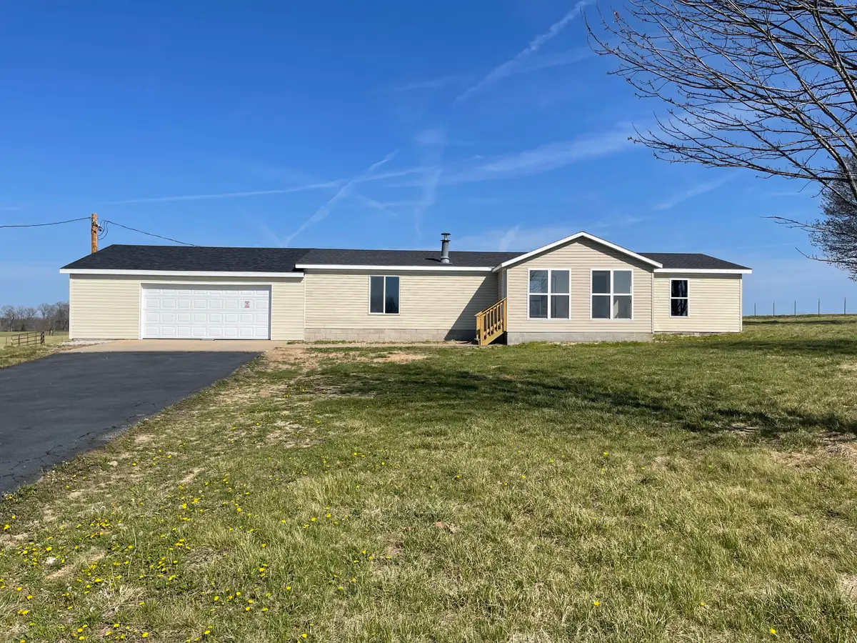 23594 Lawrence 1200, Aurora, MO 65605 - #1