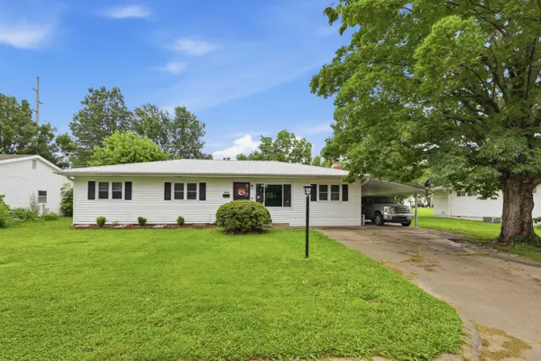 2033 Forest Drive, Carthage, MO 64836
