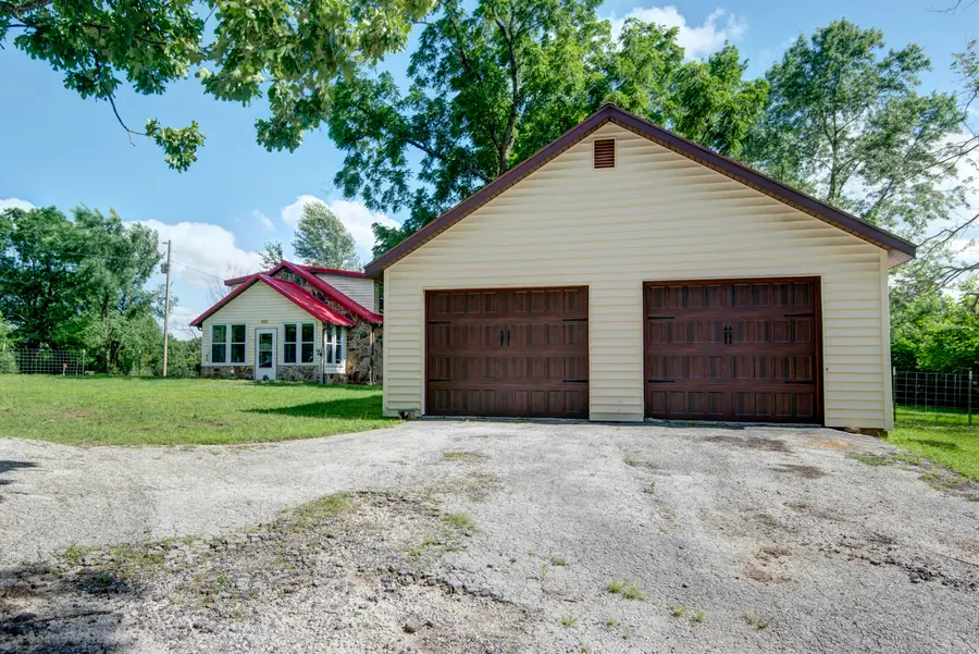 2554 E Farm Road 10, Fair Grove, MO 65648 - #2