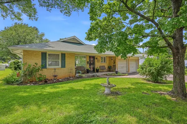 925 S Barnes Avenue, Springfield, MO 65802