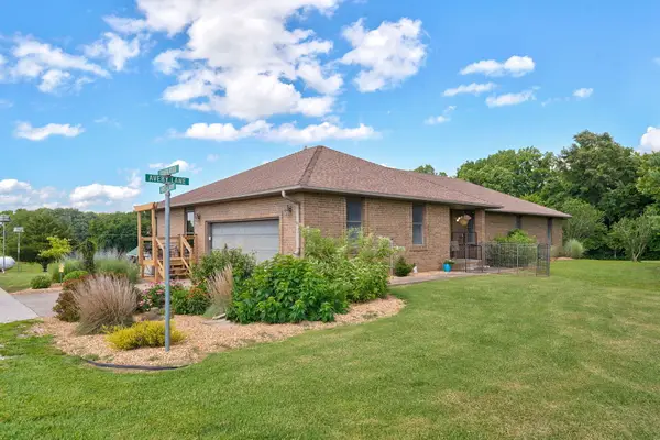 8933 W Farm Road 60, Willard, MO 65781