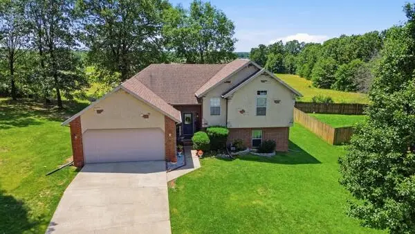 4 Remington Drive, Monett, MO 65708 - #3