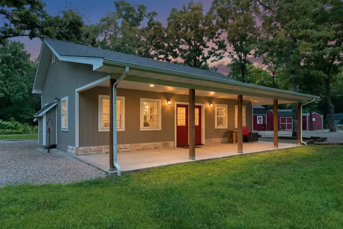 1323 E Highway Pp, Bolivar, MO 65613 - #1