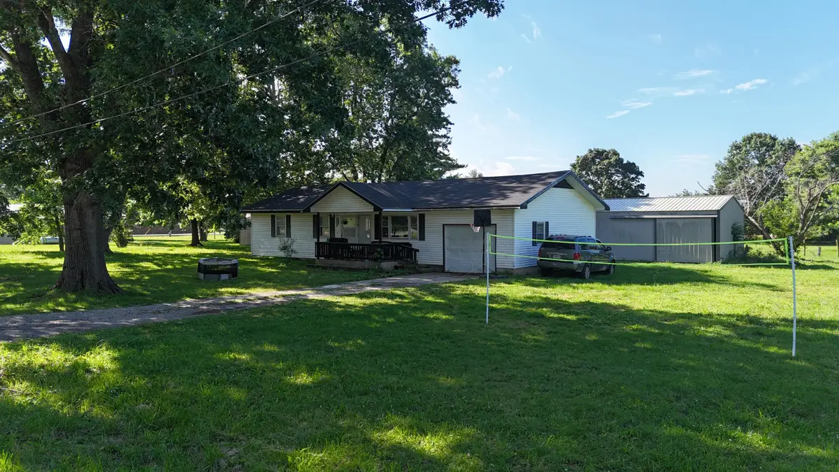 506 E Van Every Street, Seymour, MO 65746 - #1