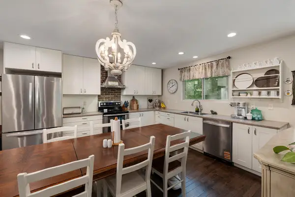 8018 Quiet Oaks Lane, Willard, MO 65781