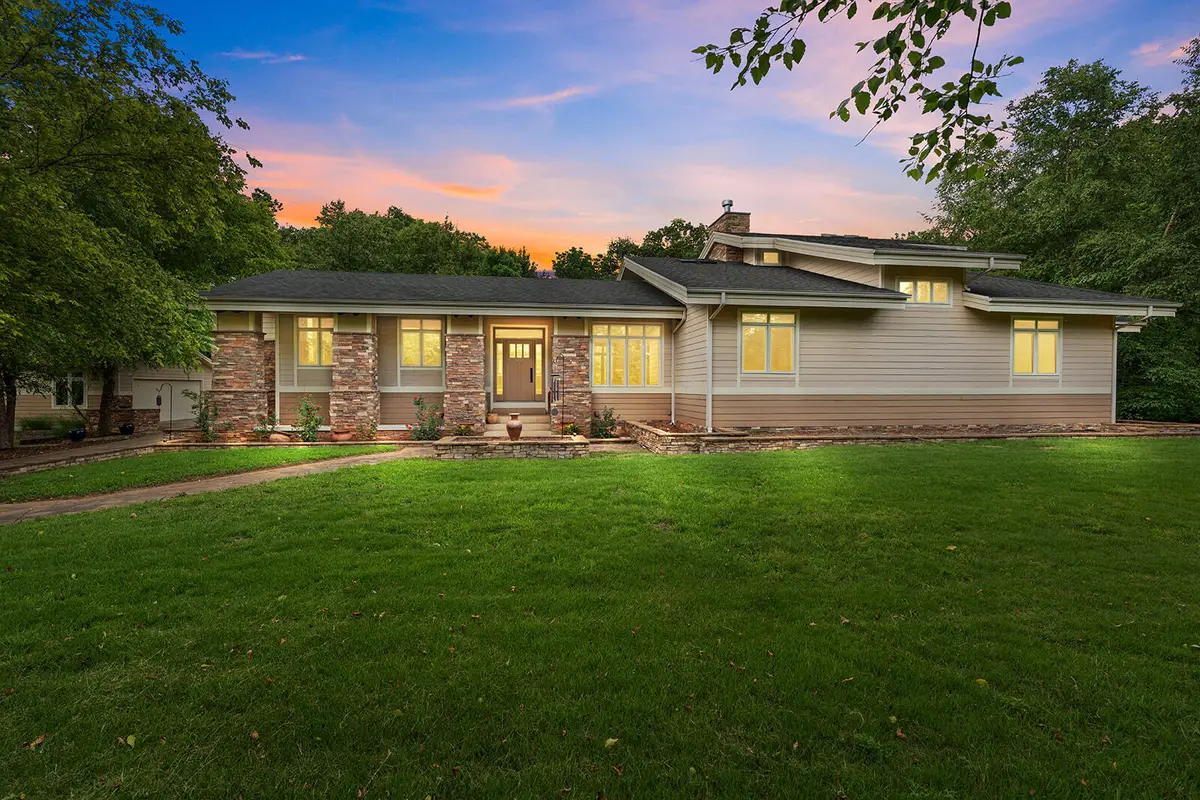3248 S Farm Road 203, Springfield, MO 65809 - #1