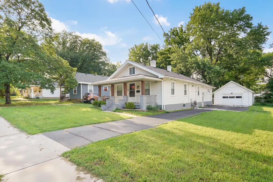 1911 W Walnut Street, Springfield, MO 65806 - #3