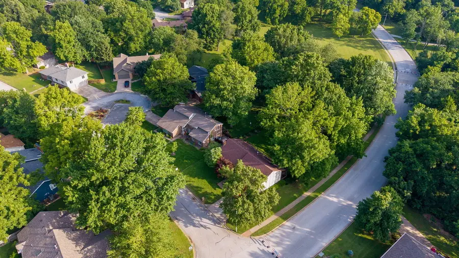 2081 E Adolphus Court, Springfield, MO 65804 - #3