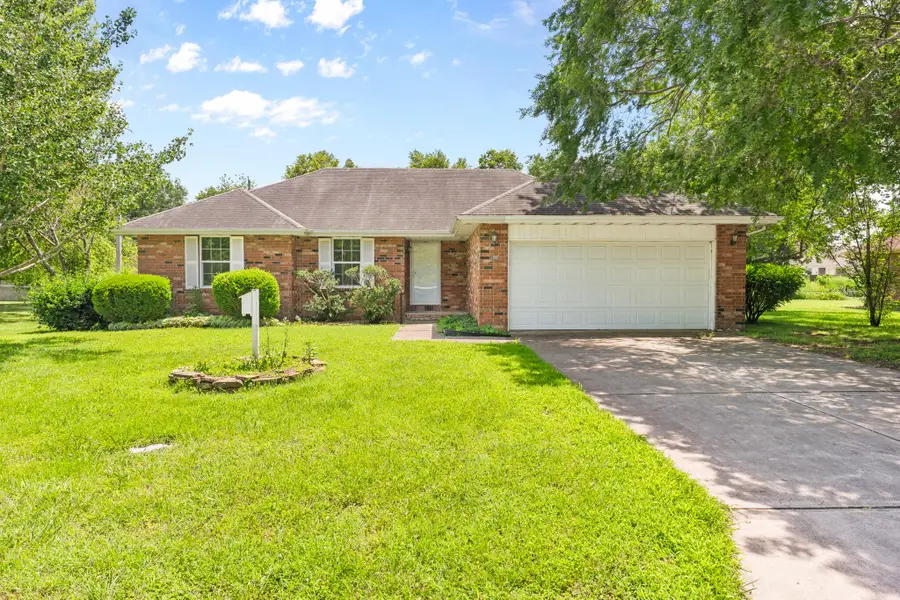 198 E Hadley Street, Republic, MO 65738 - #3