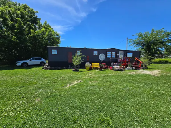 125 N Dallas Street, Urbana, MO 65767