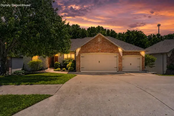 5174 S Clifton Avenue, Springfield, MO 65810