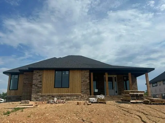 1797 E Skyline Avenue, Ozark, MO 65721 - #2