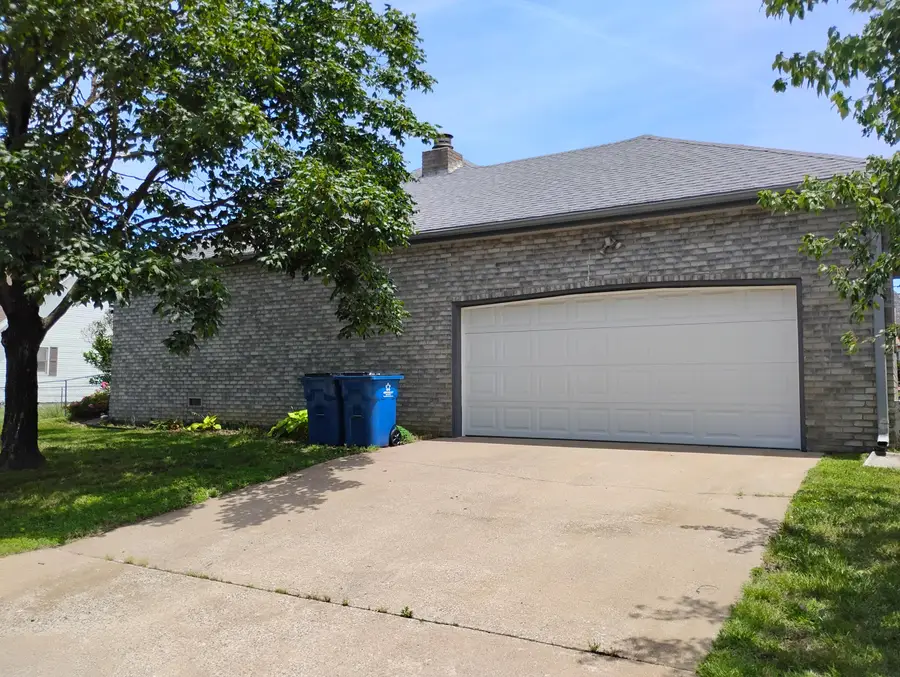 1901 Laura Lane, Joplin, MO 64801 - #3