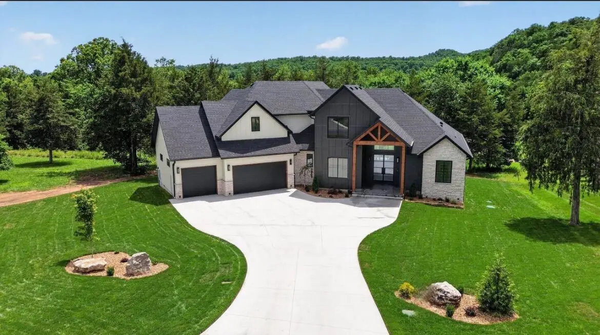 768 Seven Pines Drive, Saddlebrooke, MO 65630 - #1